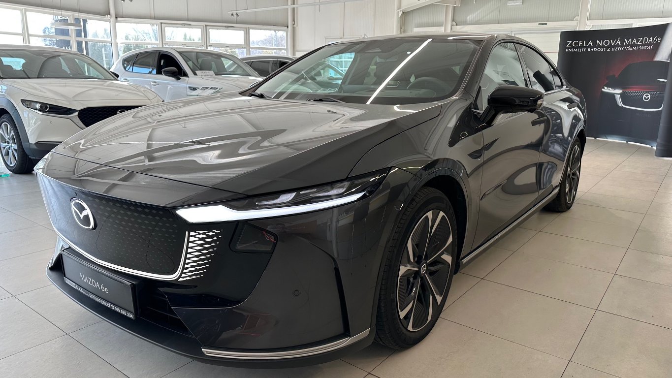 Mazda 6e